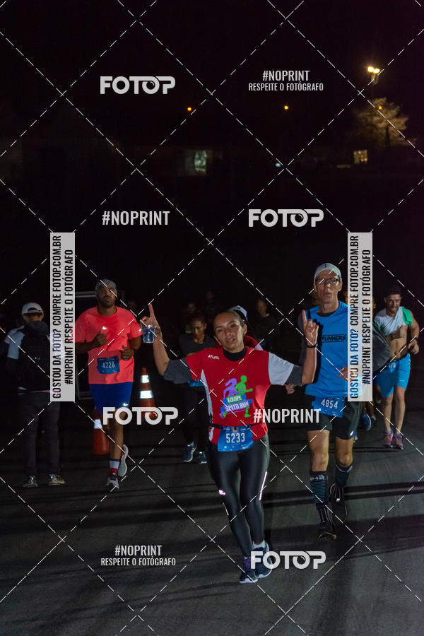 Buy your photos of the eventUP Night Run 2019 - So Paulo on Fotop