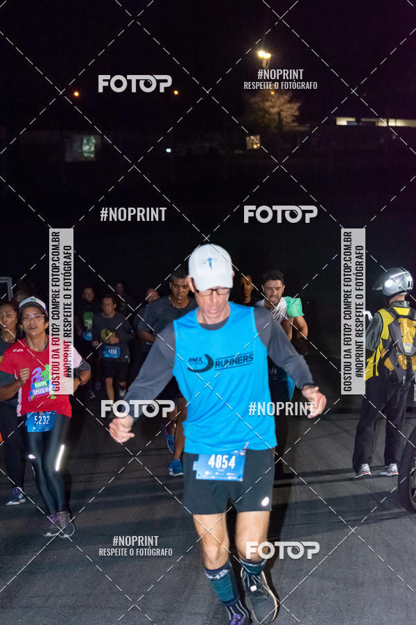 Buy your photos of the eventUP Night Run 2019 - So Paulo on Fotop