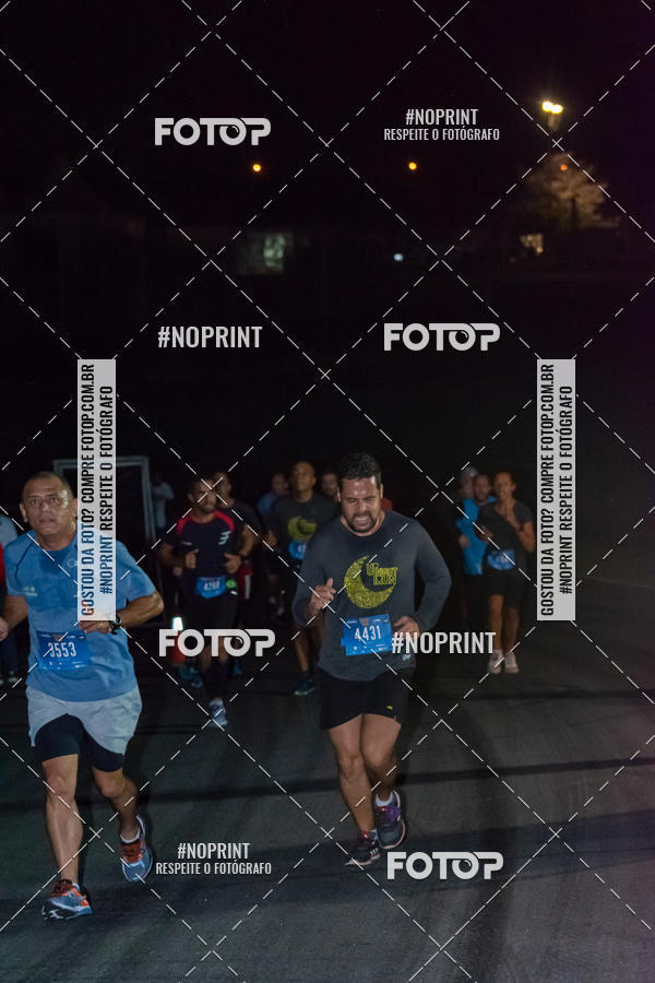 Buy your photos of the eventUP Night Run 2019 - So Paulo on Fotop