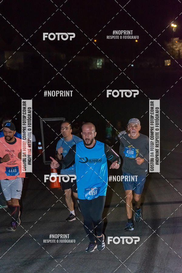 Buy your photos of the eventUP Night Run 2019 - So Paulo on Fotop