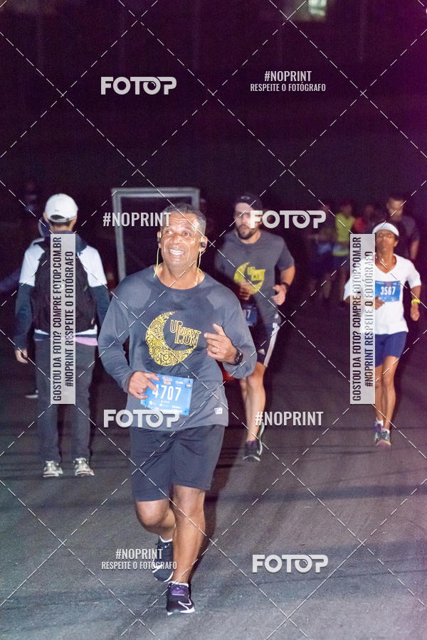 Buy your photos of the eventUP Night Run 2019 - So Paulo on Fotop