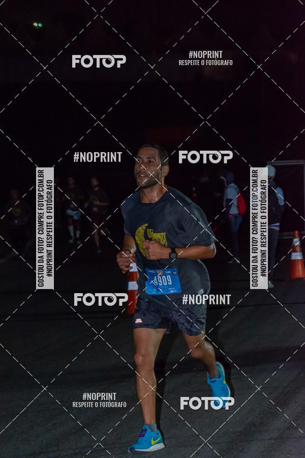 Buy your photos of the eventUP Night Run 2019 - So Paulo on Fotop