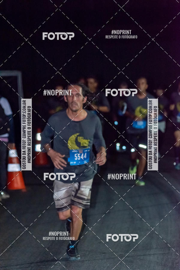 Buy your photos of the eventUP Night Run 2019 - So Paulo on Fotop