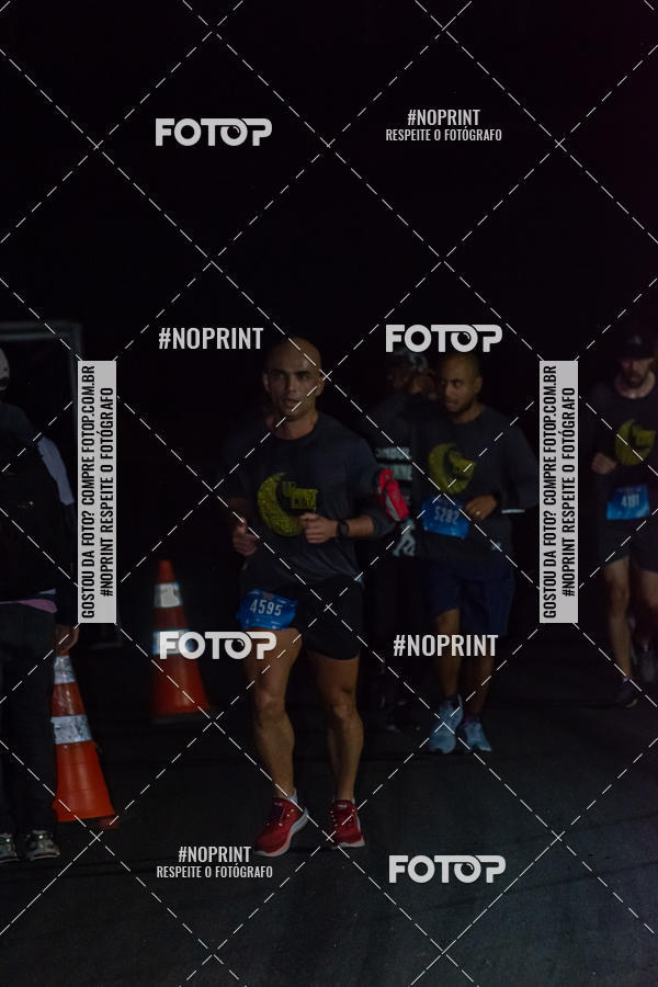 Buy your photos of the eventUP Night Run 2019 - So Paulo on Fotop