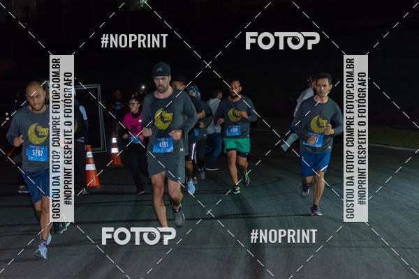 Buy your photos of the eventUP Night Run 2019 - So Paulo on Fotop