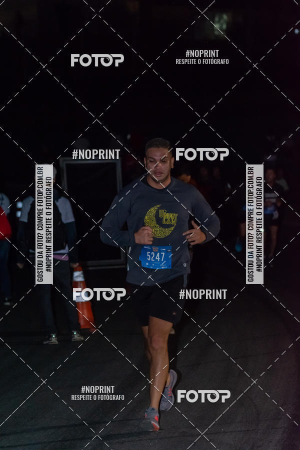 Buy your photos of the eventUP Night Run 2019 - So Paulo on Fotop