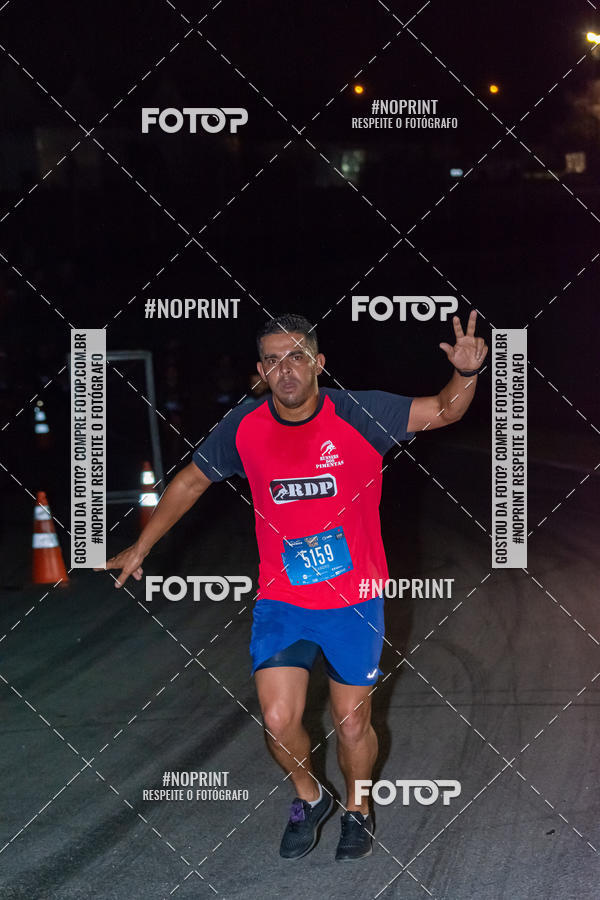 Buy your photos of the eventUP Night Run 2019 - So Paulo on Fotop
