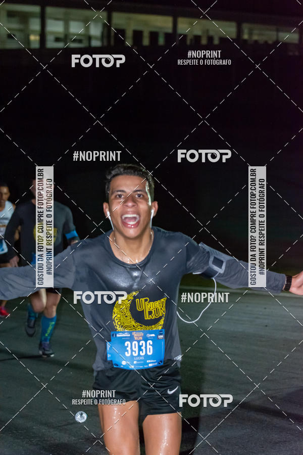 Buy your photos of the eventUP Night Run 2019 - So Paulo on Fotop