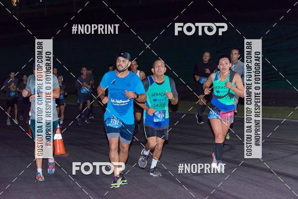Buy your photos of the eventUP Night Run 2019 - So Paulo on Fotop