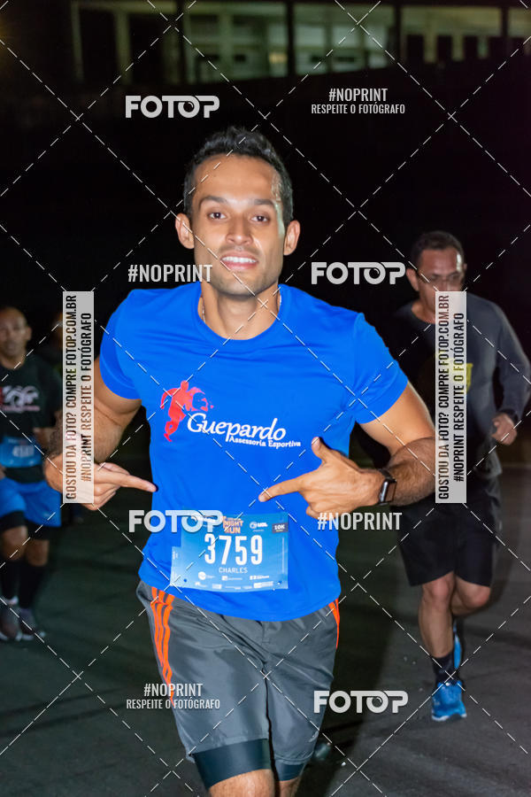 Buy your photos of the eventUP Night Run 2019 - So Paulo on Fotop