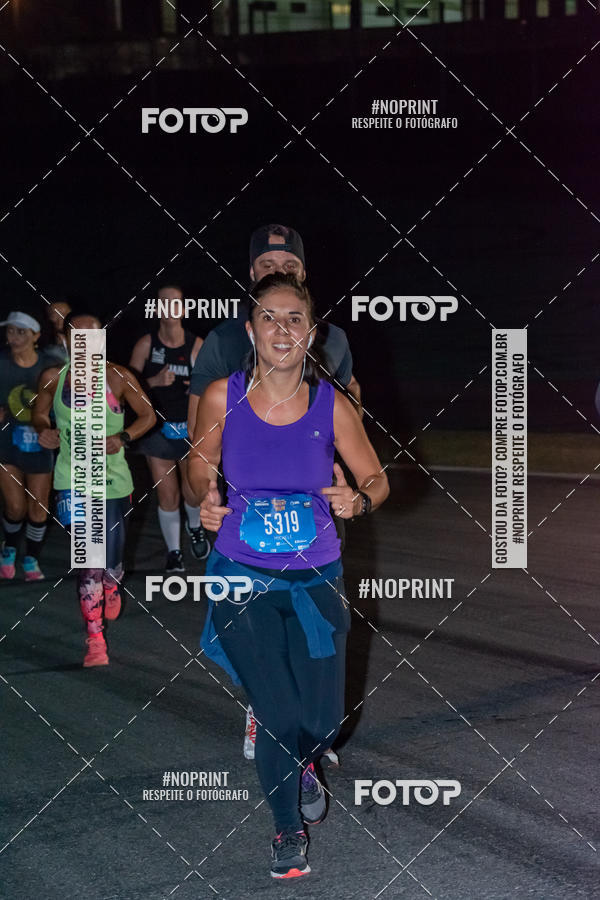Buy your photos of the eventUP Night Run 2019 - So Paulo on Fotop