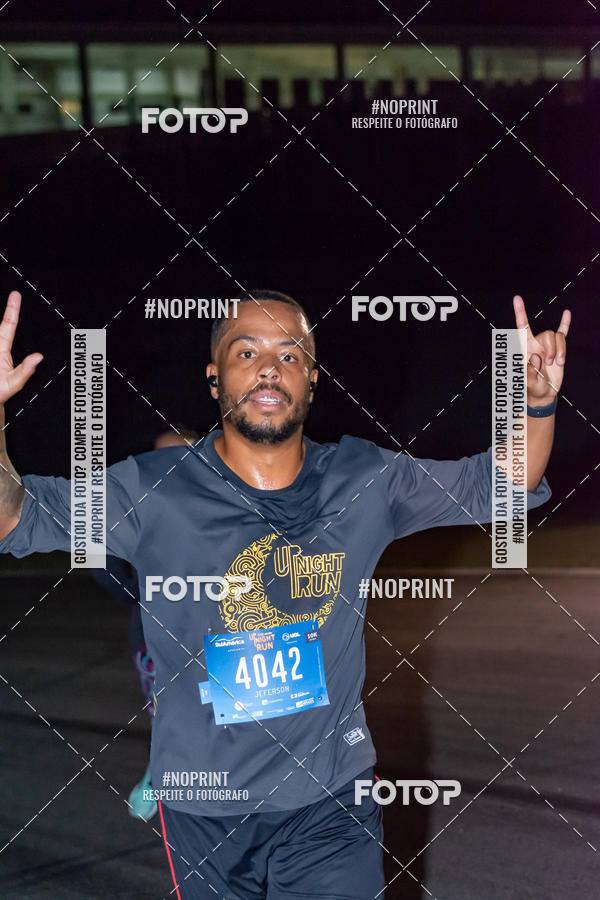 Buy your photos of the eventUP Night Run 2019 - So Paulo on Fotop