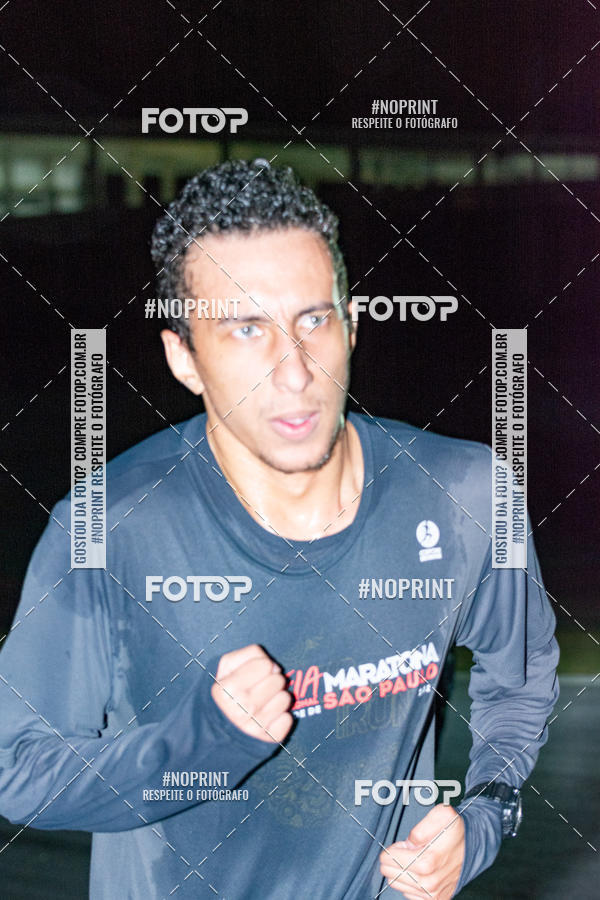 Buy your photos of the eventUP Night Run 2019 - So Paulo on Fotop