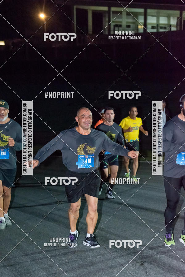 Buy your photos of the eventUP Night Run 2019 - So Paulo on Fotop