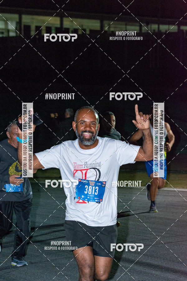 Buy your photos of the eventUP Night Run 2019 - So Paulo on Fotop