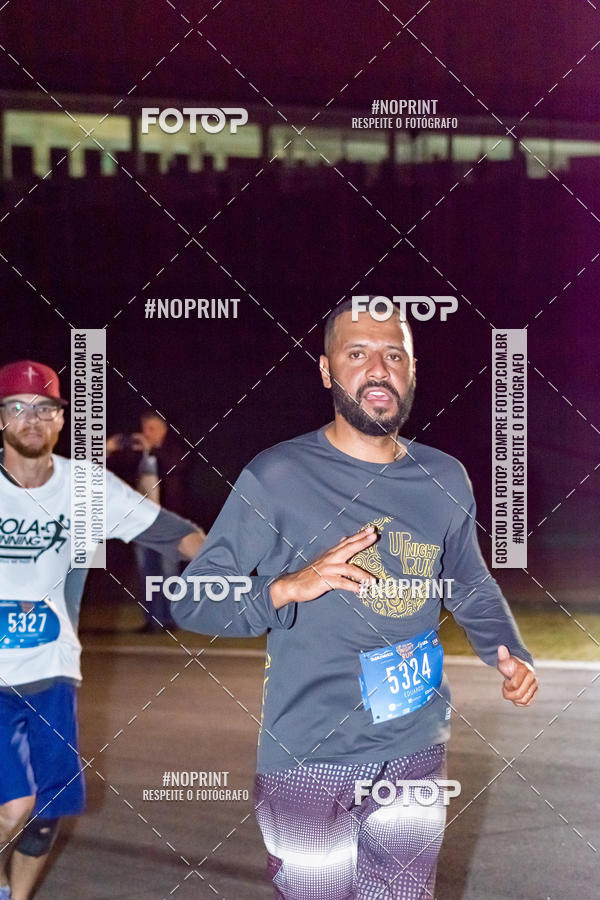 Buy your photos of the eventUP Night Run 2019 - So Paulo on Fotop