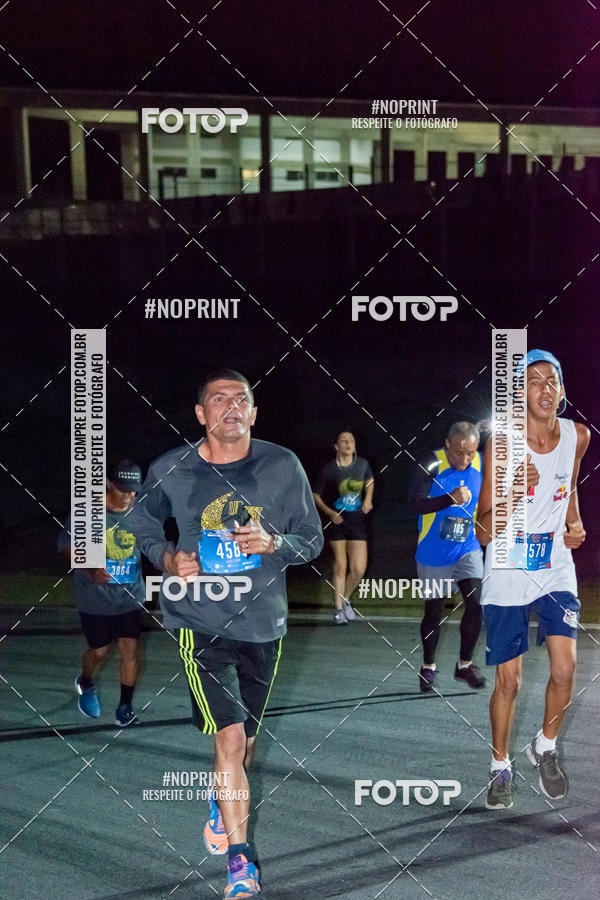 Buy your photos of the eventUP Night Run 2019 - So Paulo on Fotop