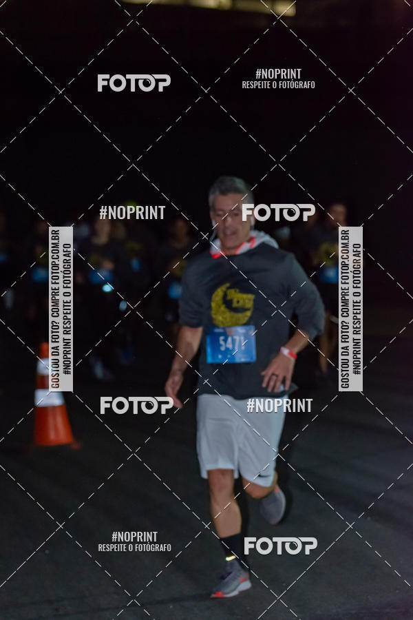 Buy your photos of the eventUP Night Run 2019 - So Paulo on Fotop