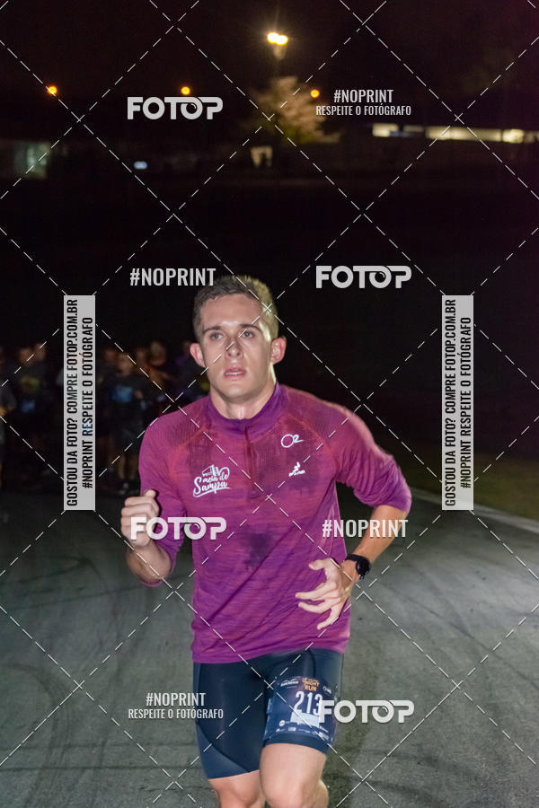 Buy your photos of the eventUP Night Run 2019 - So Paulo on Fotop