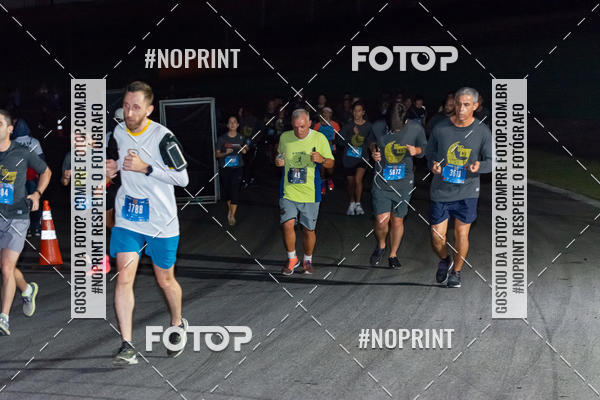 Buy your photos of the eventUP Night Run 2019 - So Paulo on Fotop