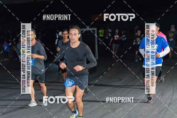 Buy your photos of the eventUP Night Run 2019 - So Paulo on Fotop