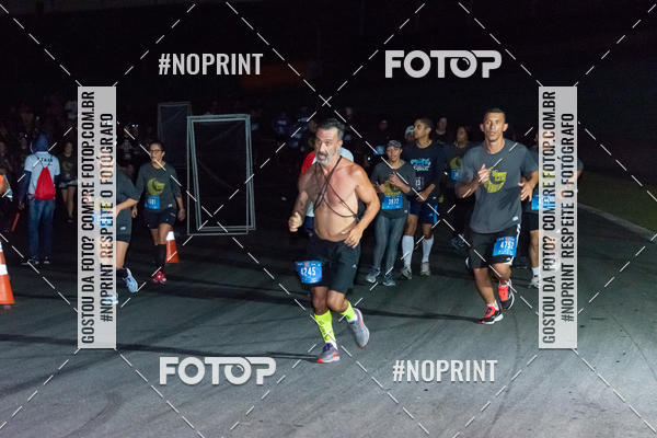 Buy your photos of the eventUP Night Run 2019 - So Paulo on Fotop