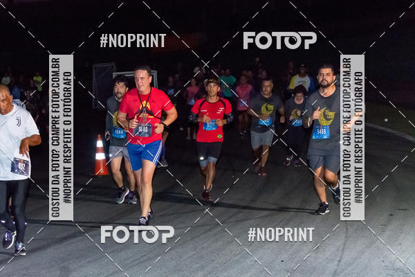 Buy your photos of the eventUP Night Run 2019 - So Paulo on Fotop