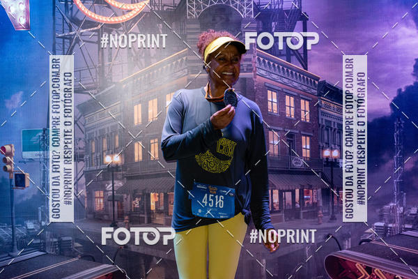 Buy your photos of the eventUP Night Run 2019 - So Paulo on Fotop
