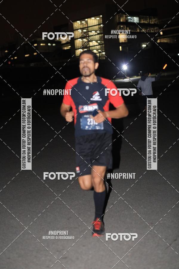 Buy your photos of the eventUP Night Run 2019 - So Paulo on Fotop