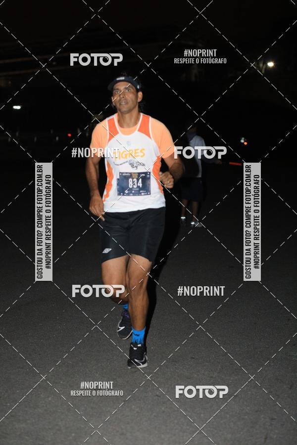 Buy your photos of the eventUP Night Run 2019 - So Paulo on Fotop