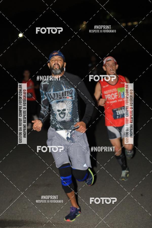 Buy your photos of the eventUP Night Run 2019 - So Paulo on Fotop