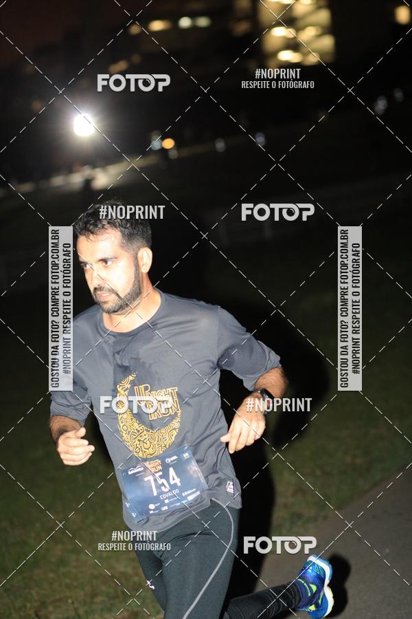 Buy your photos of the eventUP Night Run 2019 - So Paulo on Fotop