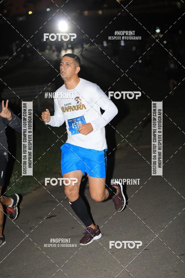 Buy your photos of the eventUP Night Run 2019 - So Paulo on Fotop
