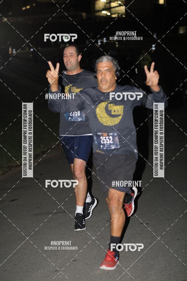 Buy your photos of the eventUP Night Run 2019 - So Paulo on Fotop