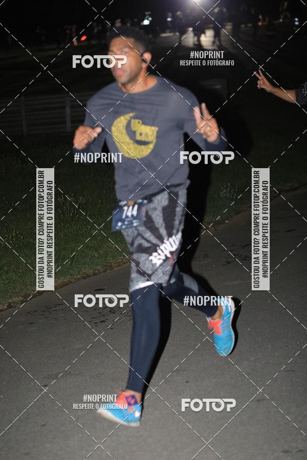 Buy your photos of the eventUP Night Run 2019 - So Paulo on Fotop