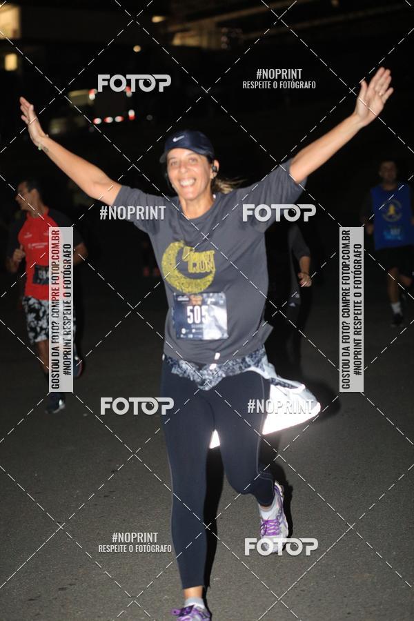 Buy your photos of the eventUP Night Run 2019 - So Paulo on Fotop