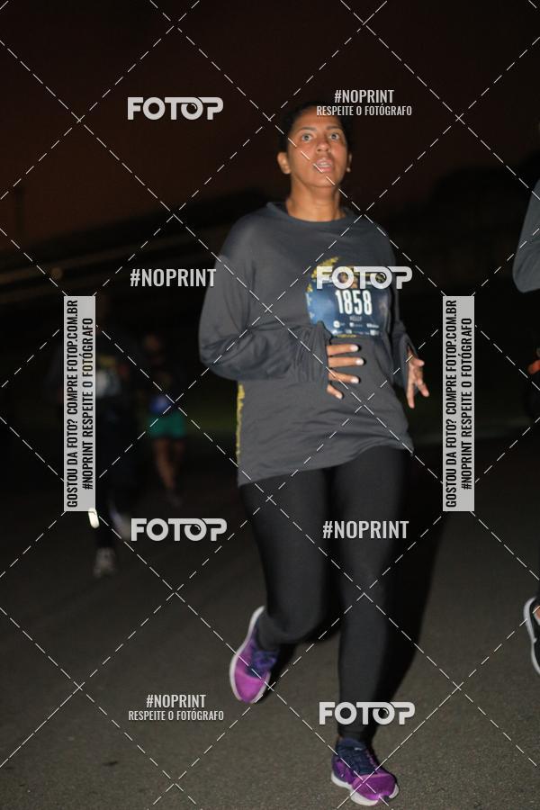 Buy your photos of the eventUP Night Run 2019 - So Paulo on Fotop