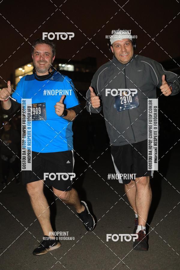 Buy your photos of the eventUP Night Run 2019 - So Paulo on Fotop