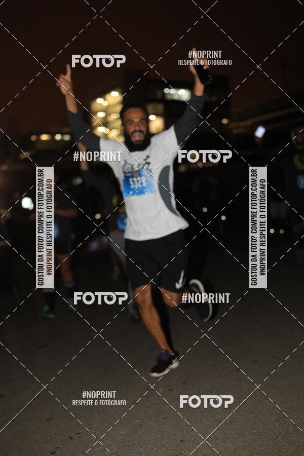 Buy your photos of the eventUP Night Run 2019 - So Paulo on Fotop