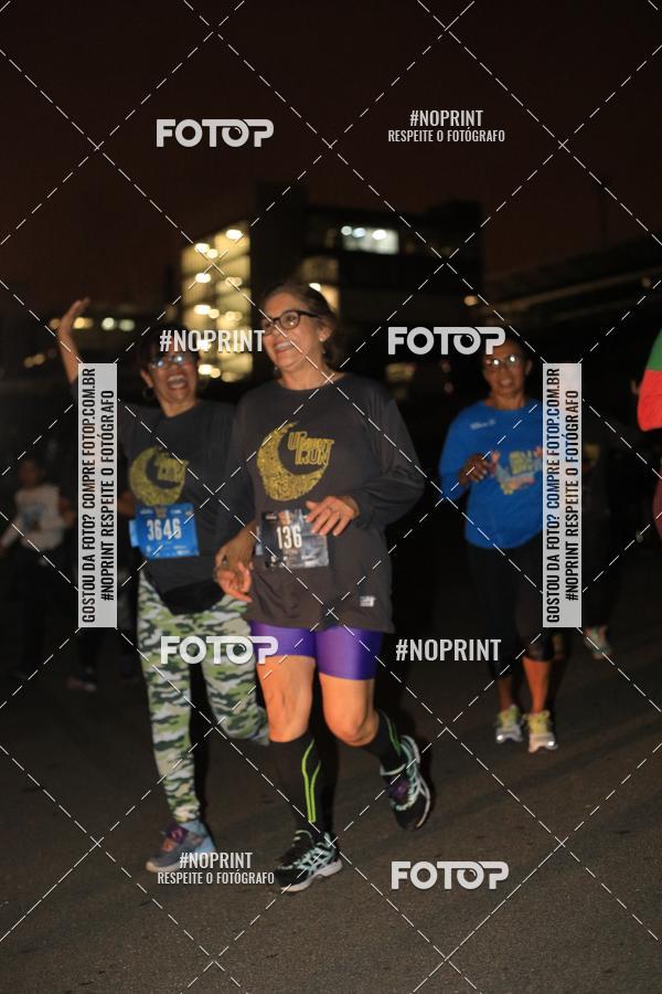 Buy your photos of the eventUP Night Run 2019 - So Paulo on Fotop