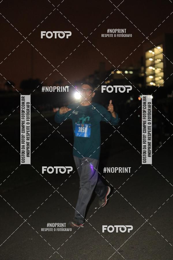 Buy your photos of the eventUP Night Run 2019 - So Paulo on Fotop