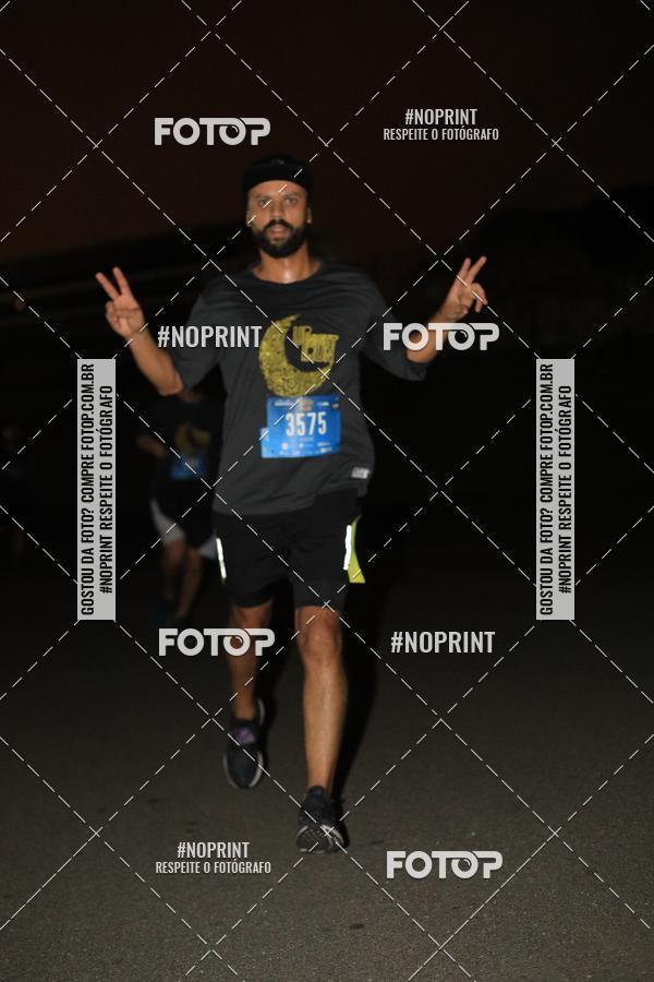 Buy your photos of the eventUP Night Run 2019 - So Paulo on Fotop