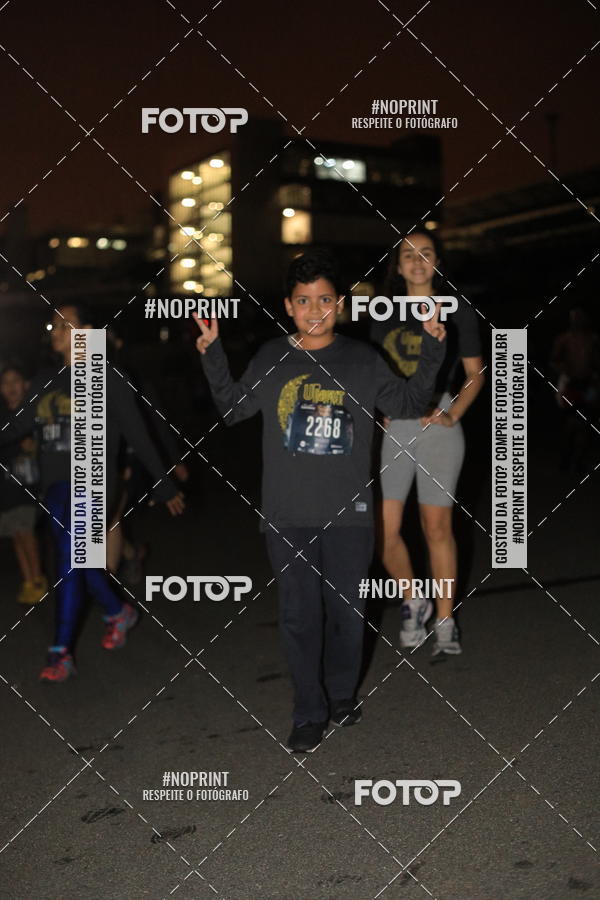 Buy your photos of the eventUP Night Run 2019 - So Paulo on Fotop