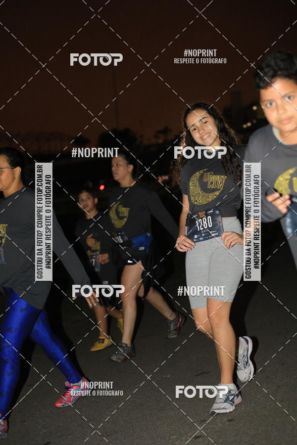Buy your photos of the eventUP Night Run 2019 - So Paulo on Fotop