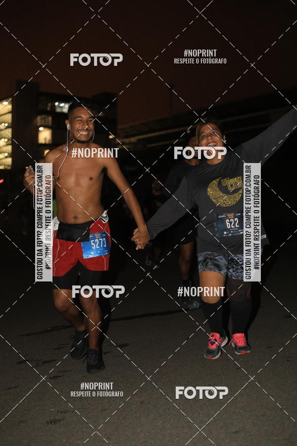Buy your photos of the eventUP Night Run 2019 - So Paulo on Fotop