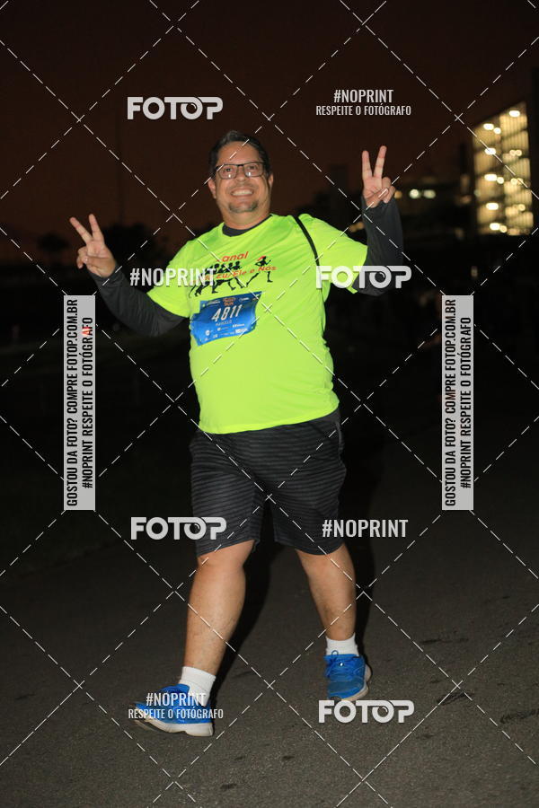 Buy your photos of the eventUP Night Run 2019 - So Paulo on Fotop
