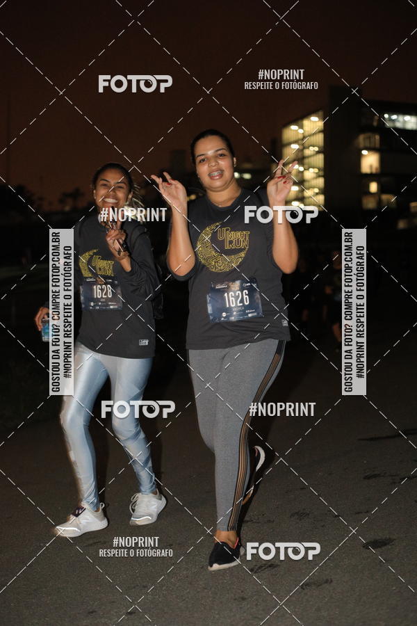 Buy your photos of the eventUP Night Run 2019 - So Paulo on Fotop