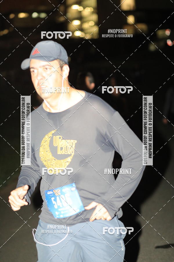 Buy your photos of the eventUP Night Run 2019 - So Paulo on Fotop
