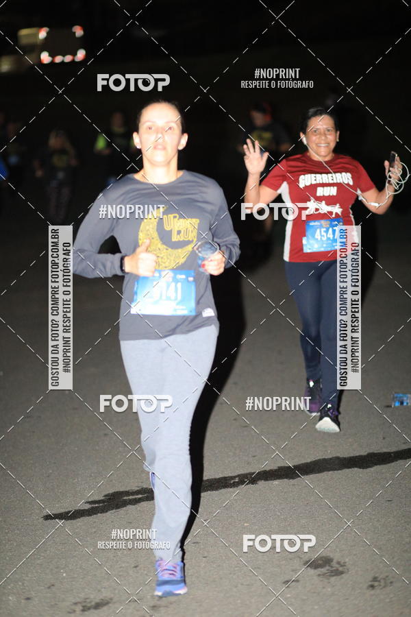 Buy your photos of the eventUP Night Run 2019 - So Paulo on Fotop