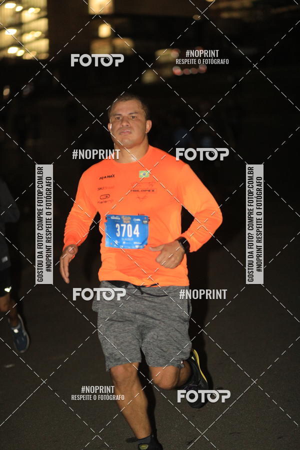 Buy your photos of the eventUP Night Run 2019 - So Paulo on Fotop